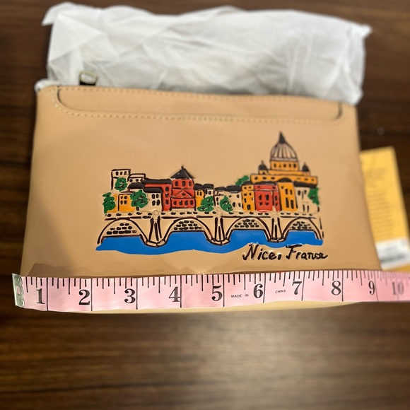 Patricia Nash Aimee Crossbody
Handpainted Landscape Tooled Leather - Picture 10 of 13